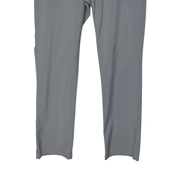 Izod Golf Pants Mens 34x32 Gray Flat Front Performance Wear Stretch Activewear - Picture 4 of 10